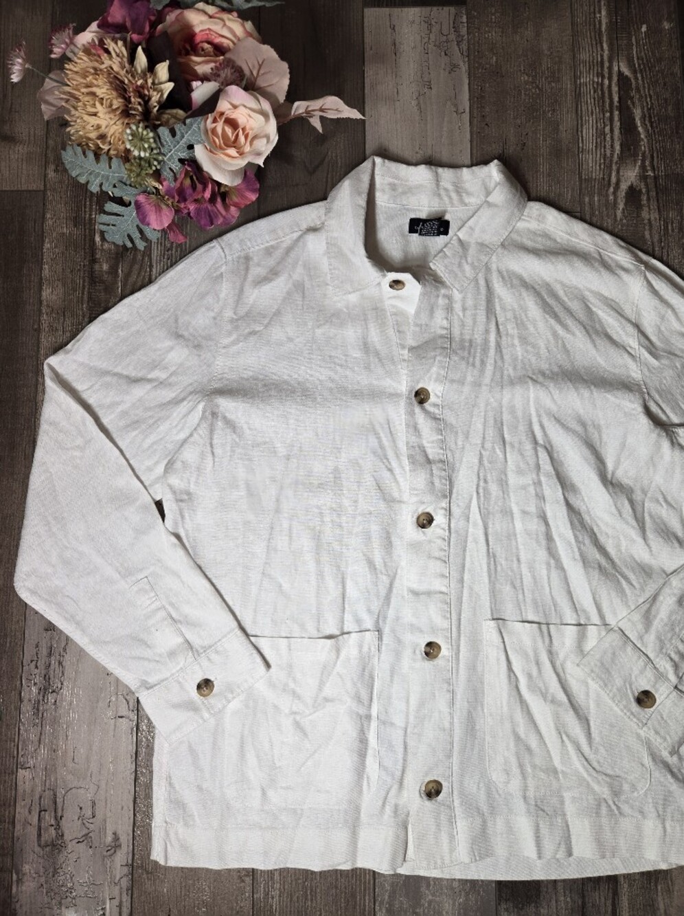 Daniel Hechter PARIS Men’s White Long Sleeve Buttondown Shirt Size Large NWOT